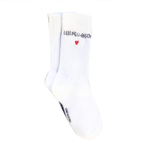 Socken LIEBLINGSMENSCH mit Herzstickerei aus Bio-Baumwolle Zu verkaufen